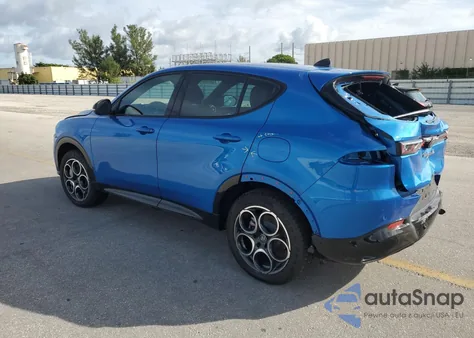 2025 Alfa Romeo Tonale Base from USA, damaged, VIN ZASPATAWXS3088237